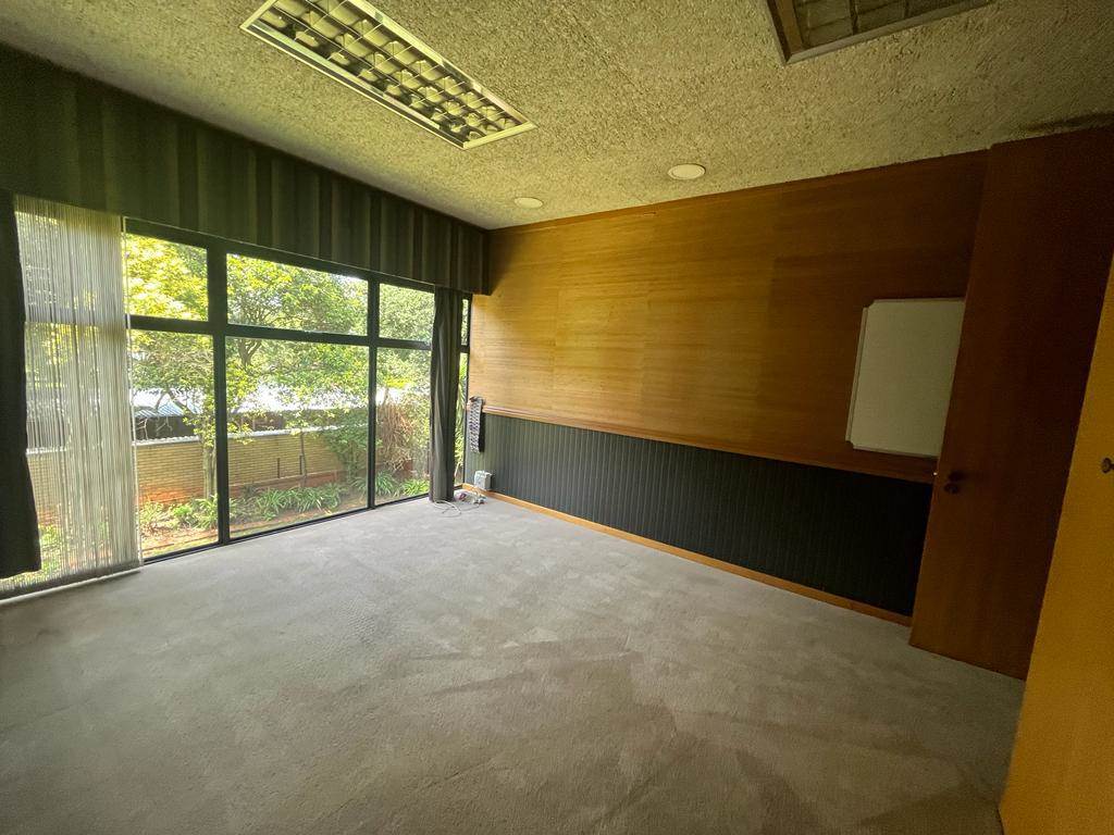731  m² Commercial space in Parktown photo number 9