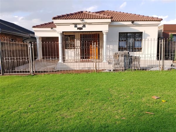 4 Bed House in Pimville