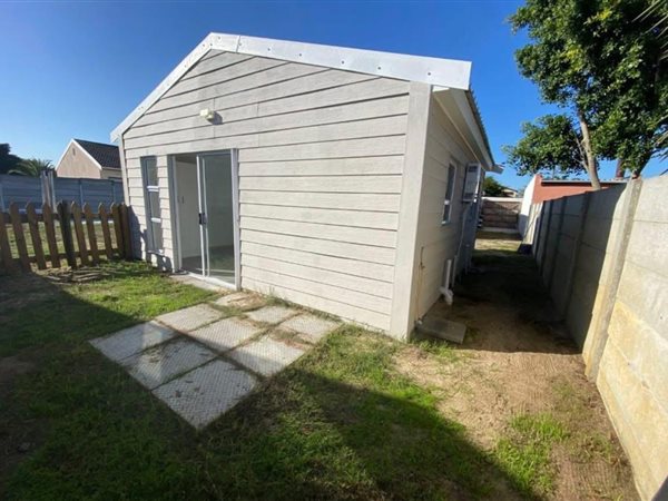 1 Bedroom Garden Cottage 1 Bedroom Garden Cottage