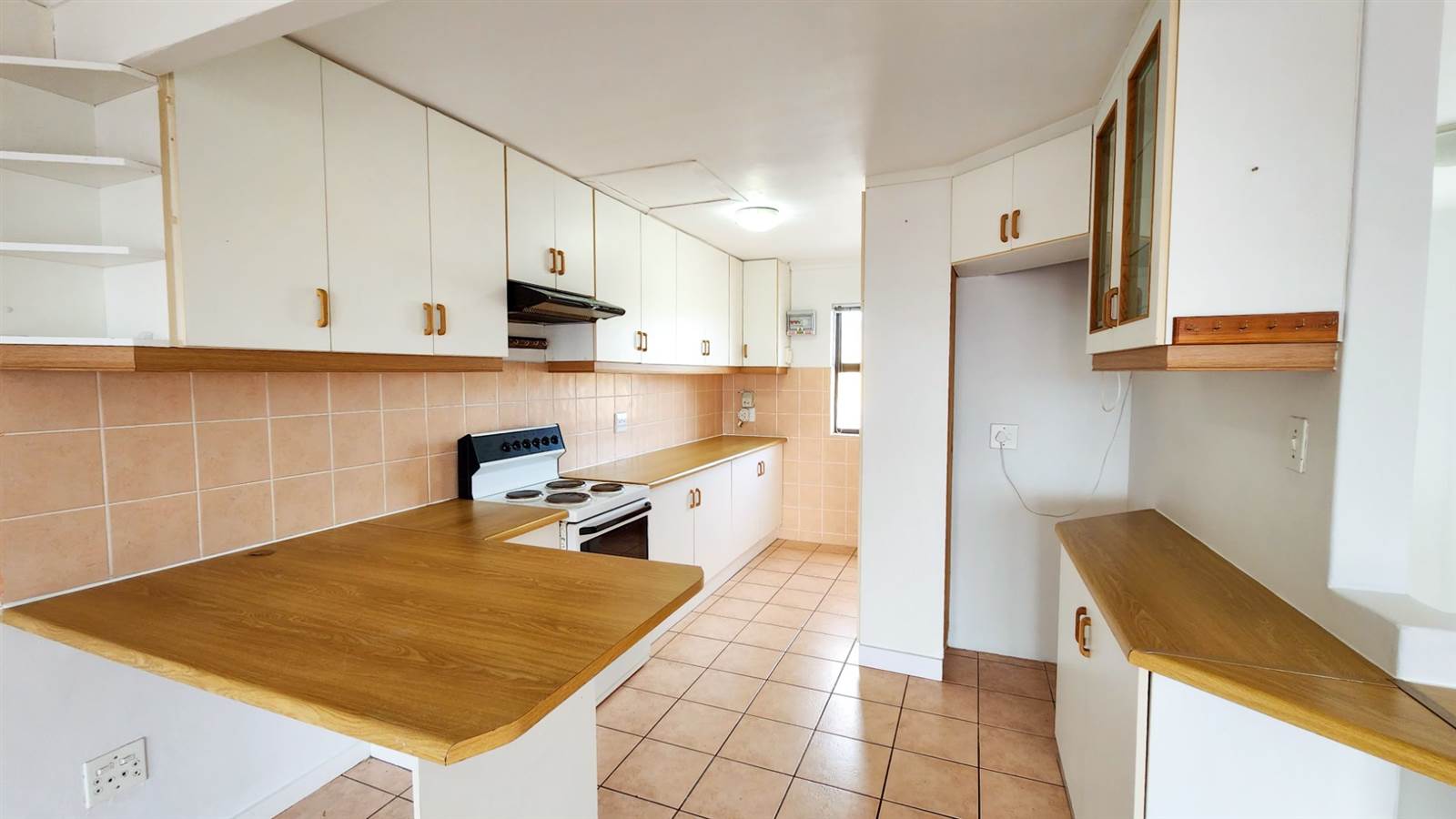 2 Bed Apartment in Myburgh Park photo number 21