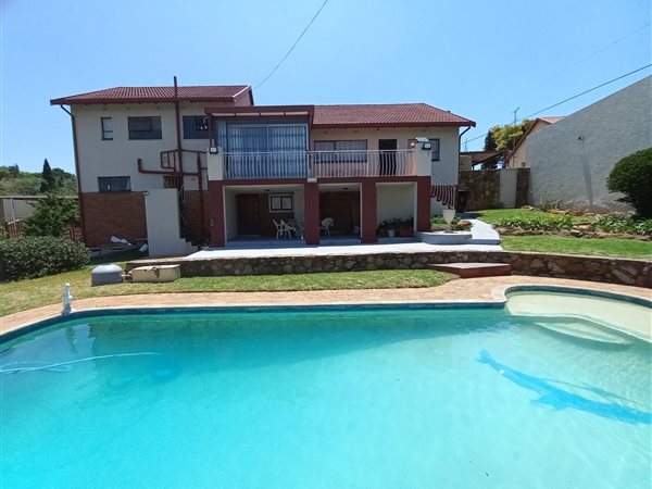 3 Bed House in Risana