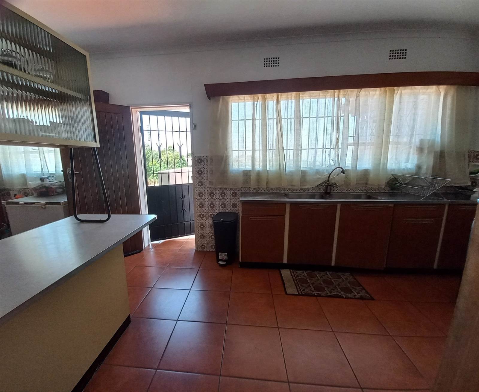3 Bed House in Risana photo number 11
