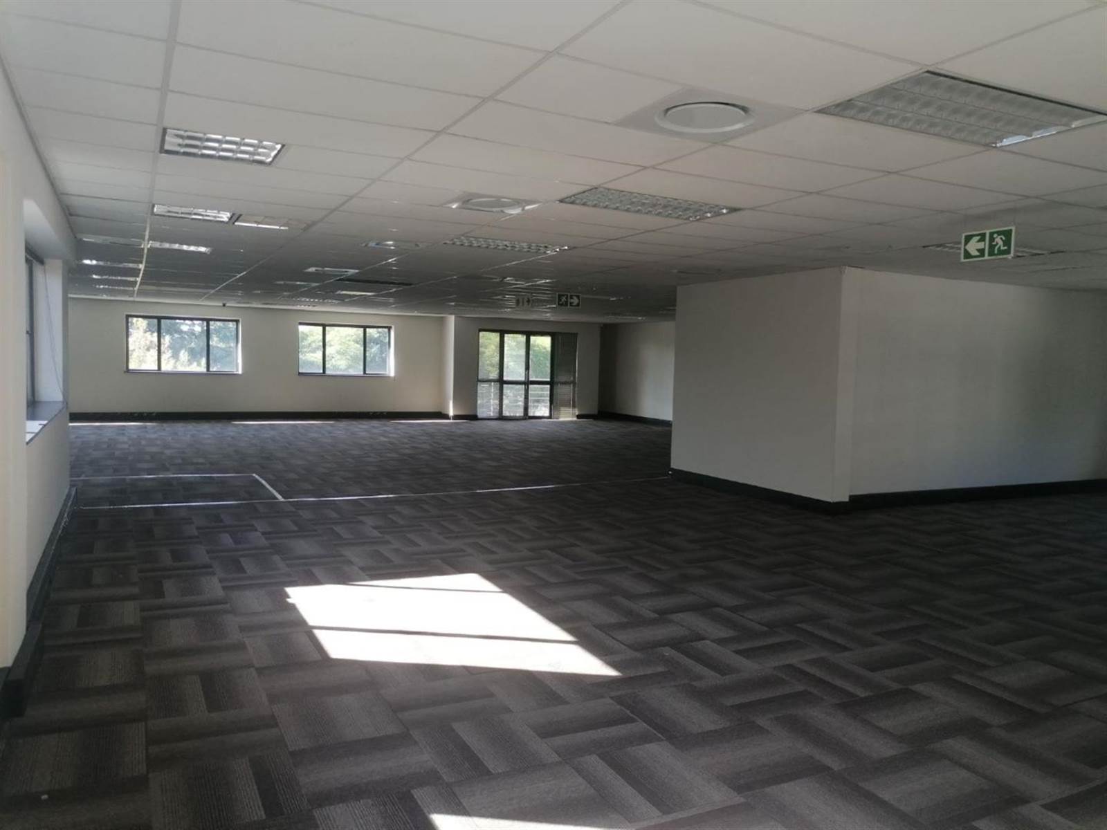 593  m² Commercial space in Bryanston photo number 13