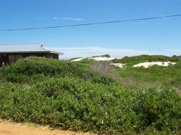 700 m² Land available in Oyster Bay