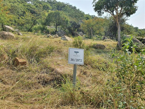 1864 m² Land available in The Rest Nature Estate
