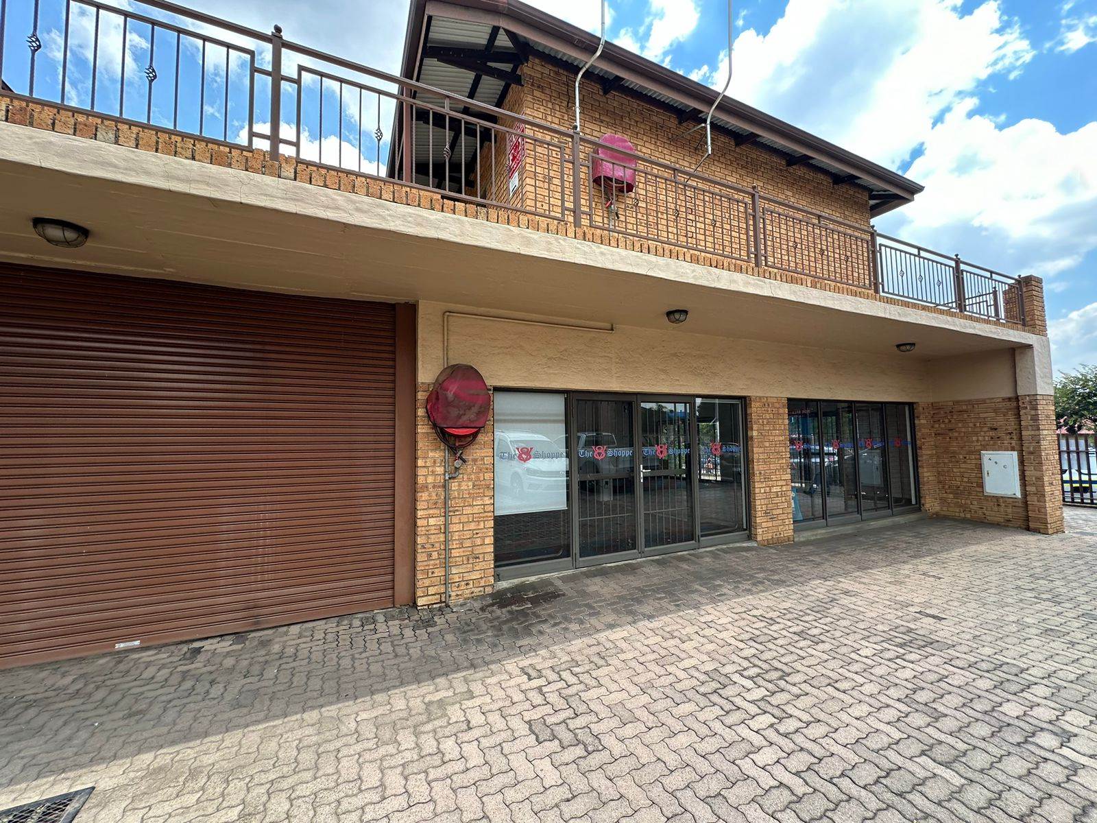 116  m² Commercial space in Alberton photo number 1