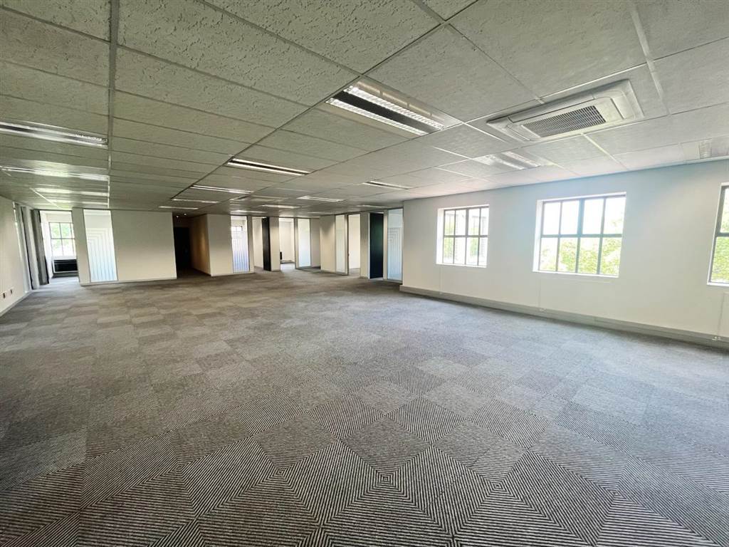 631  m² Commercial space in Bryanston photo number 8