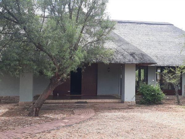 5 Bedroom House 5 Bedroom House