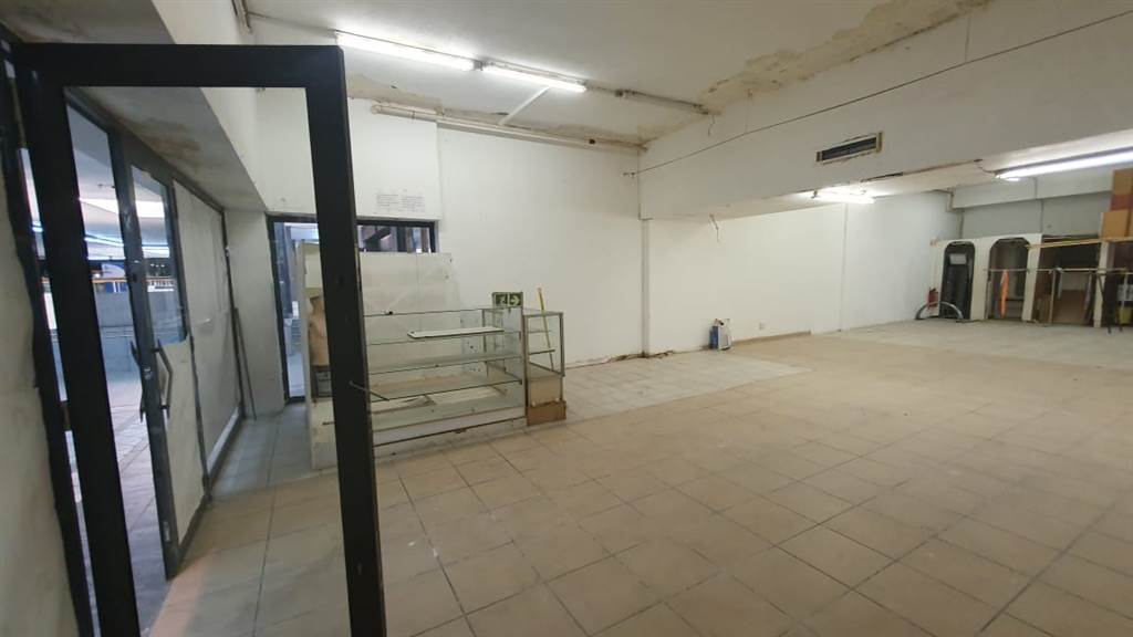 124  m² Commercial space in Sunnyside photo number 4