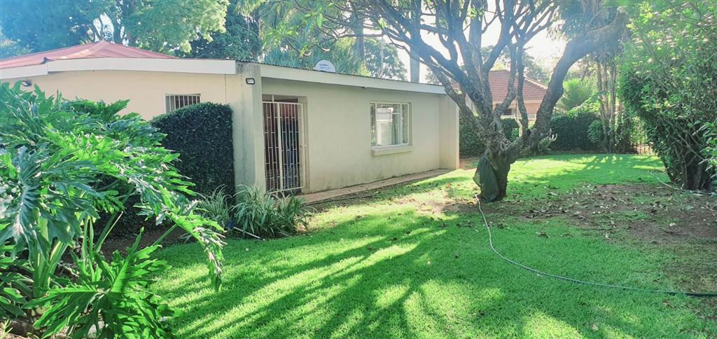 15 Bed House in Louis Trichardt photo number 21