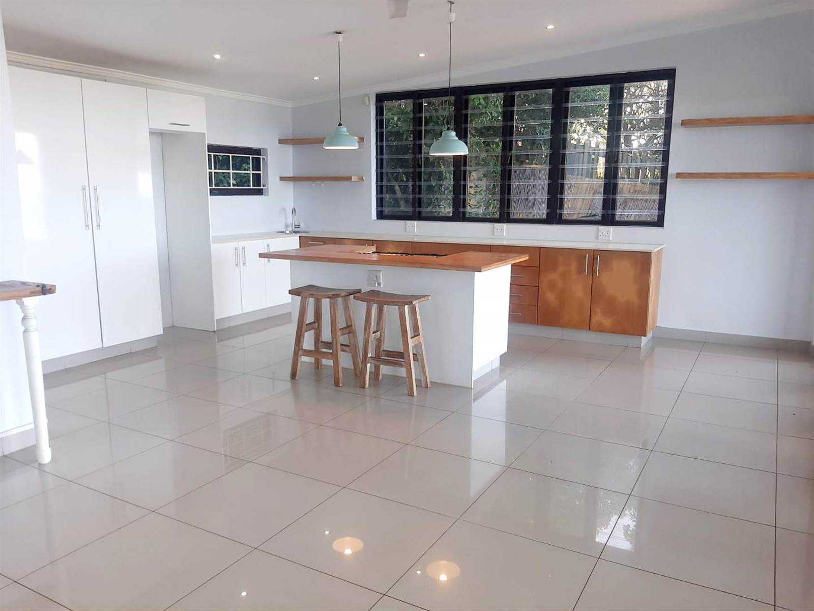 3 Bed House in Ballito photo number 7
