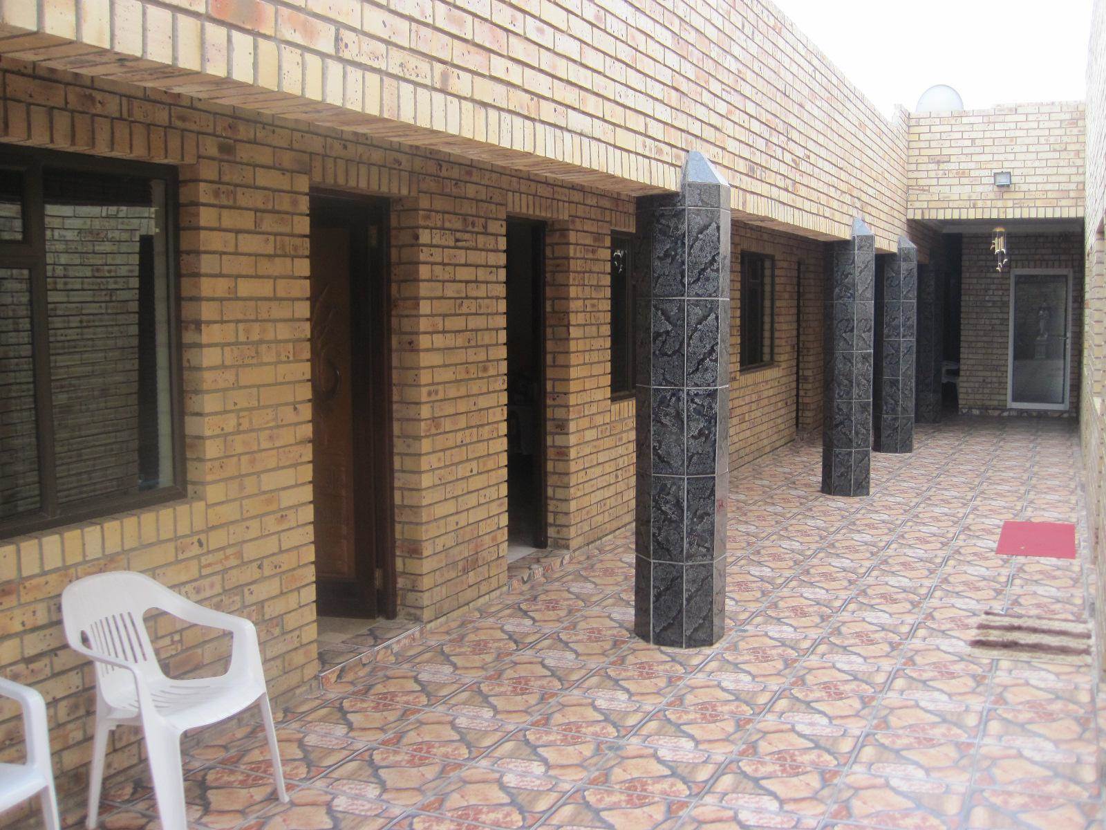 650  m² Commercial space in Vryburg photo number 12