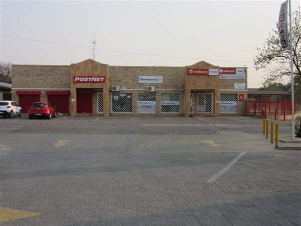 650  m² Commercial space