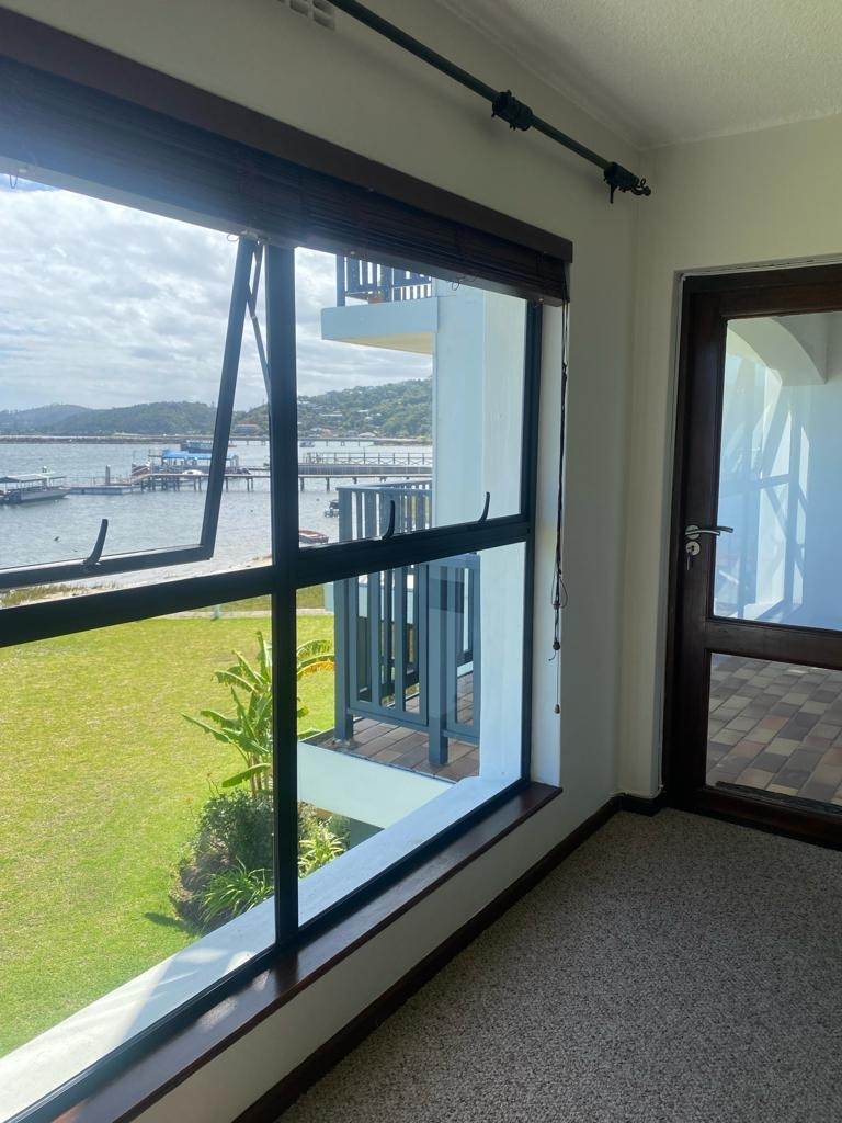 3 Bed Apartment in Knysna Central photo number 15