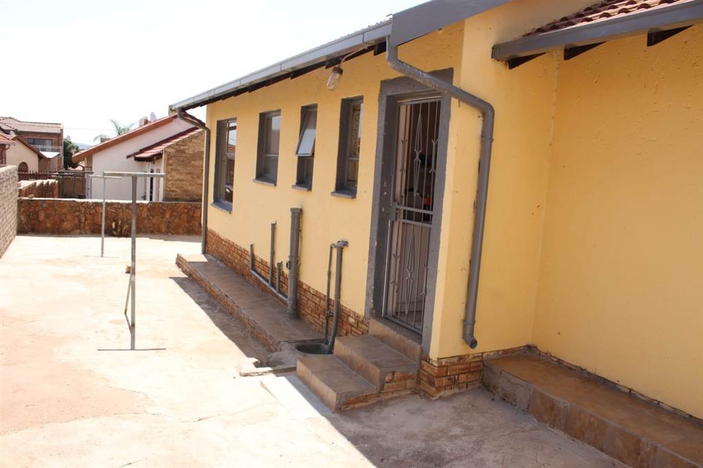 3 Bed House in Mabopane photo number 26