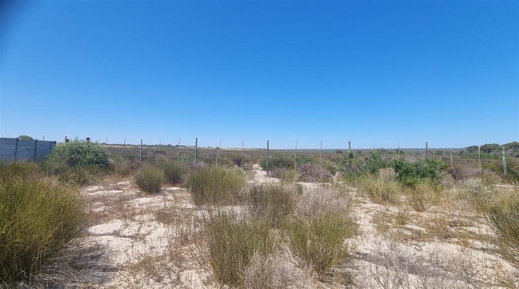 407 m² Land available in Hopefield photo number 1