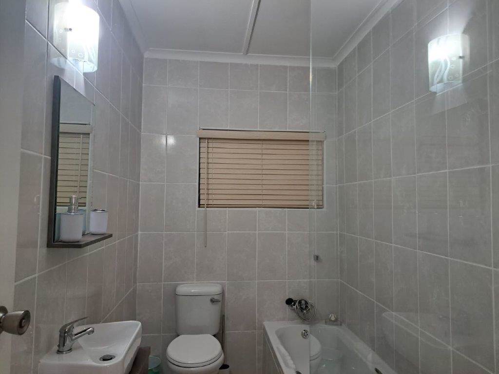 2 Bed Apartment in Banners Rest photo number 23