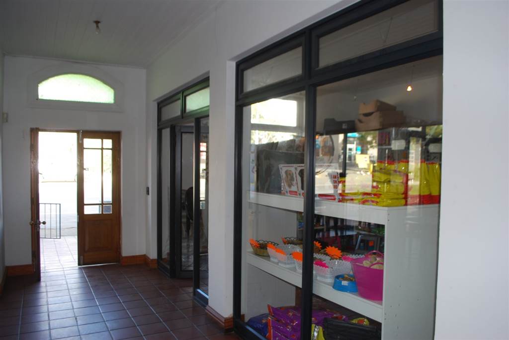 260  m² Commercial space in Tulbagh photo number 7