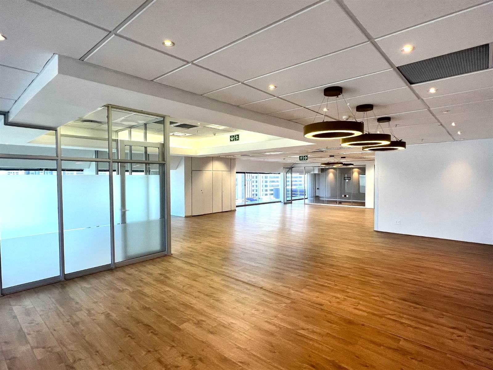 14688  m² Commercial space in Sandown photo number 28