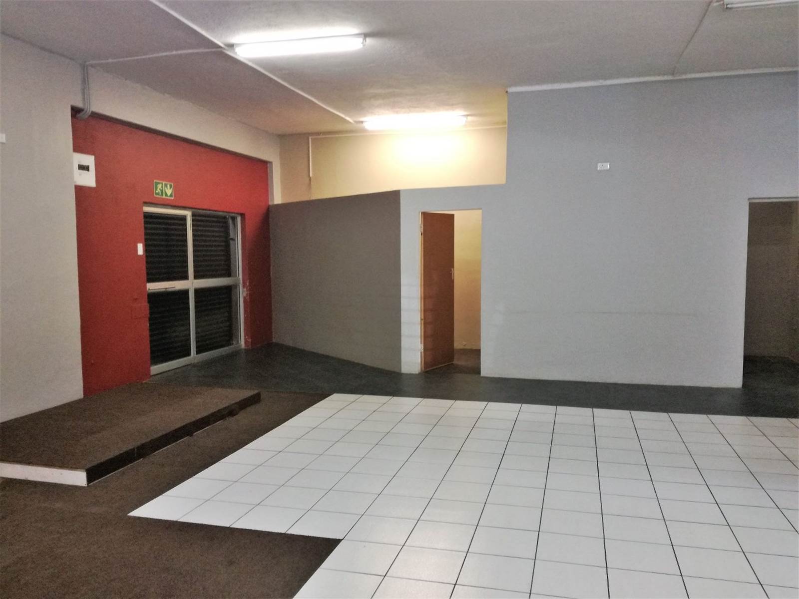 366  m² Commercial space in Craighall photo number 2