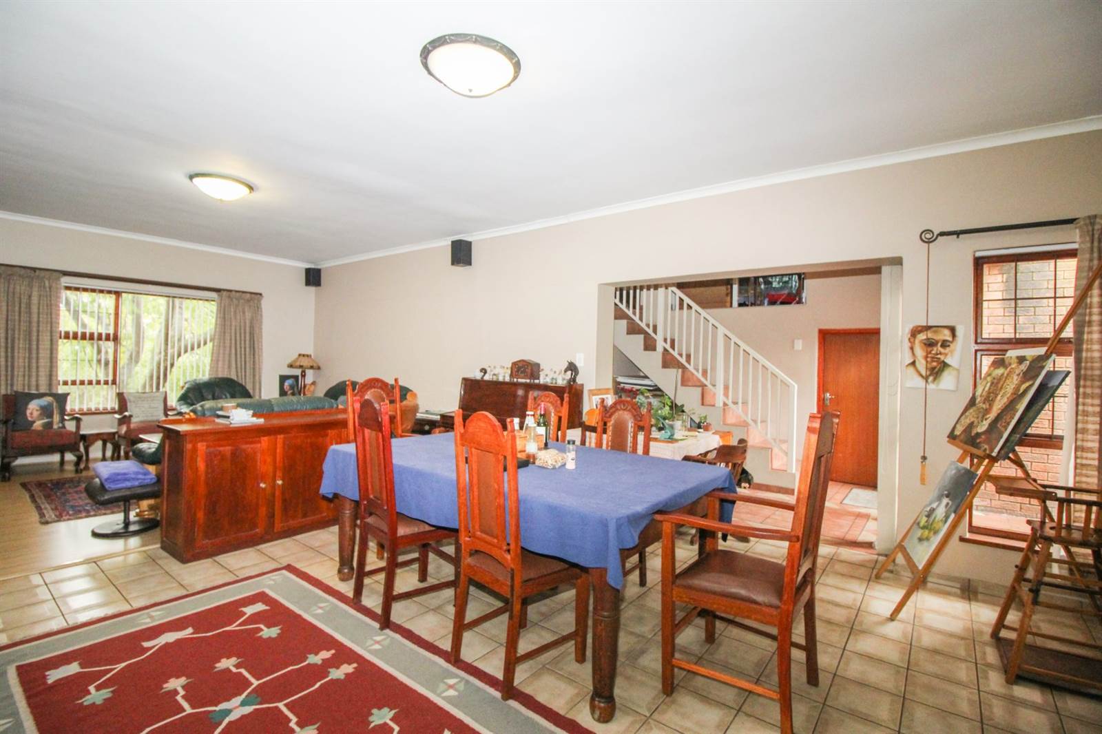 4 Bed House in Paradyskloof photo number 5