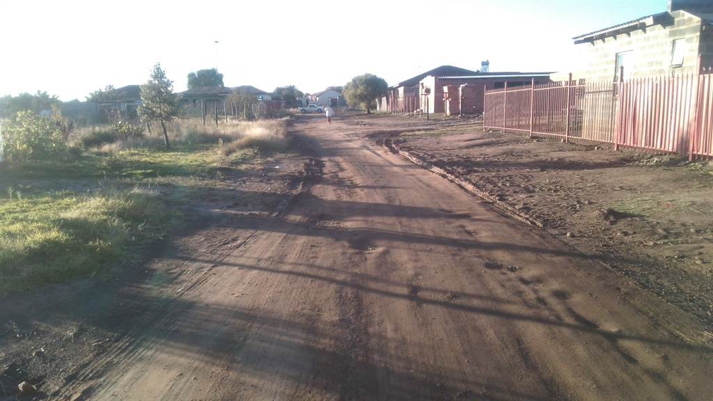 500 m² Land available in Thaba Nchu photo number 1