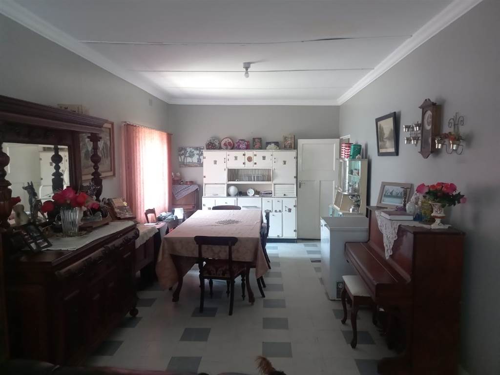 3 Bed House in Vierfontein photo number 8