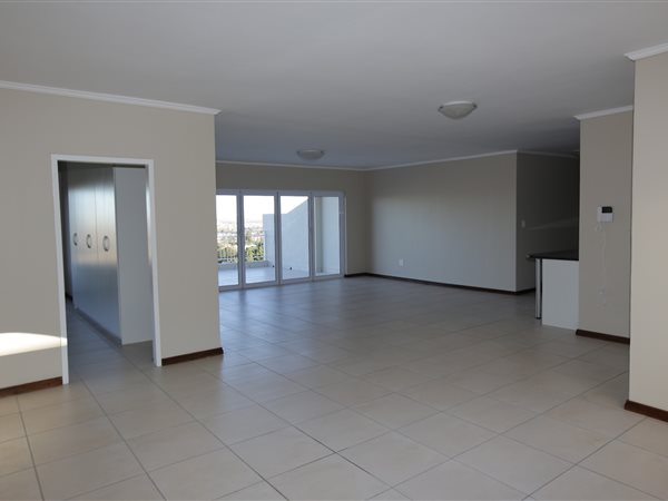 4 Bed Apartment