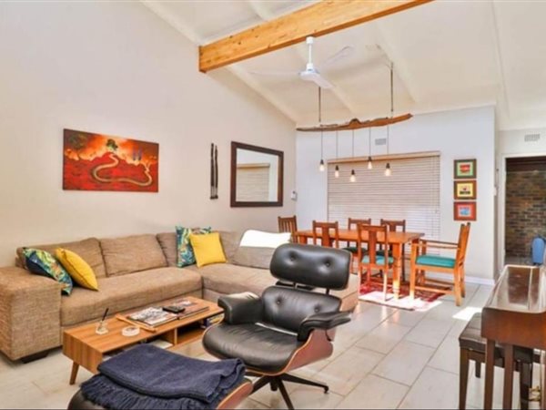 2 Bedroom Townhouse 2 Bedroom Townhouse