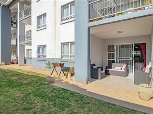2 Bed Apartment in Doringkloof