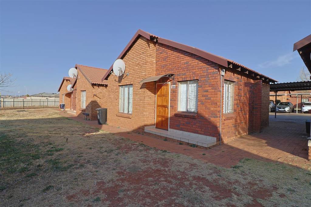 2 Bedroom Townhouse