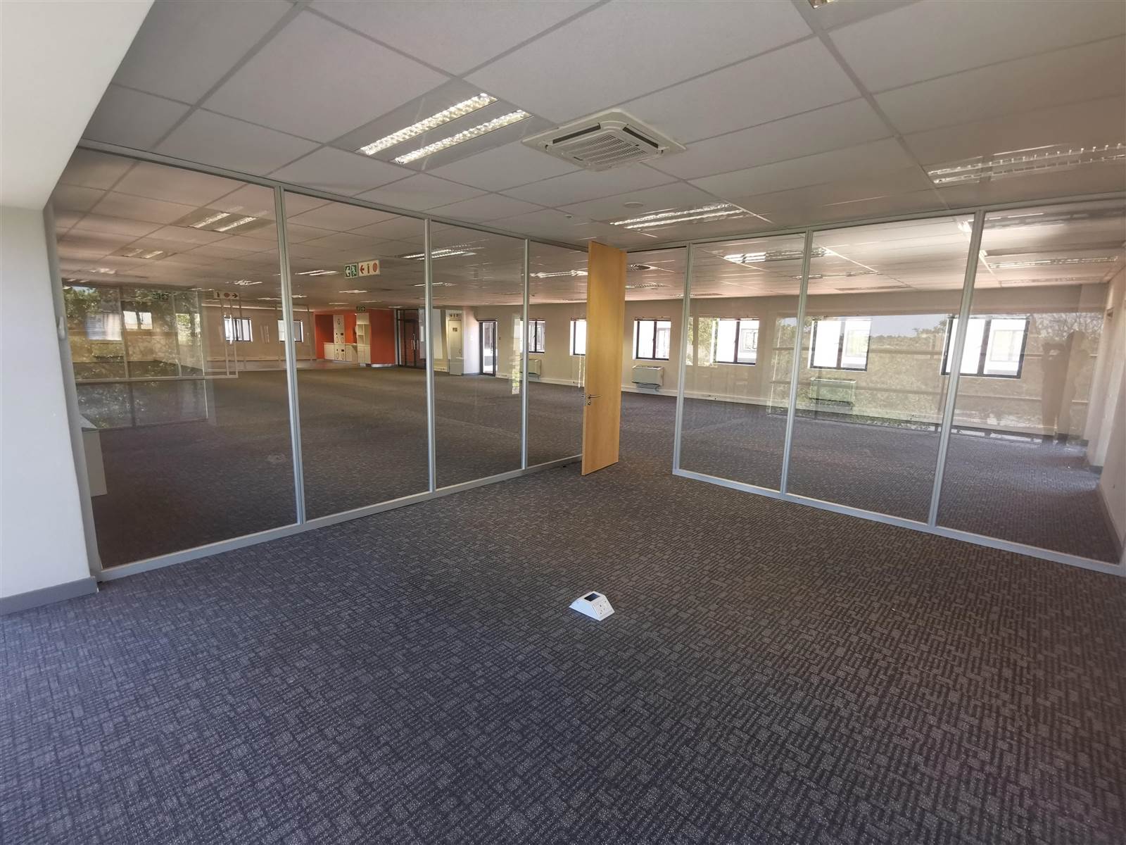 571  m² Commercial space in Strubens Valley photo number 9