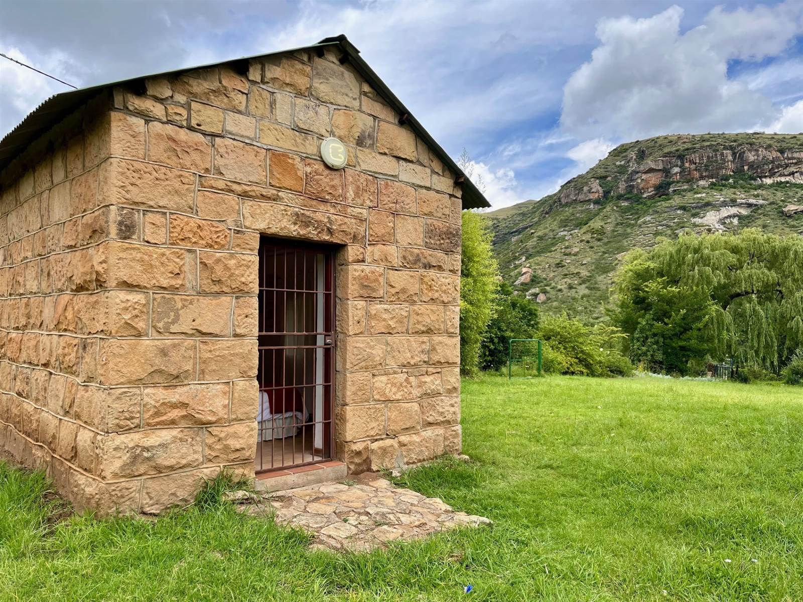 4 Bed House in Clarens photo number 18