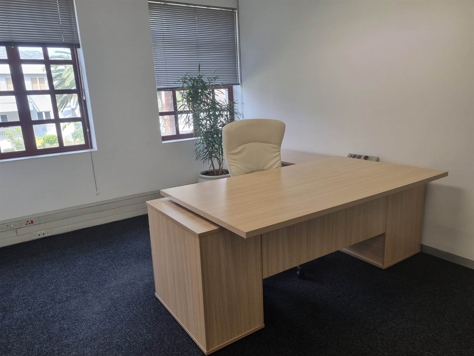 2542  m² Office Space in Houghton Estate photo number 25
