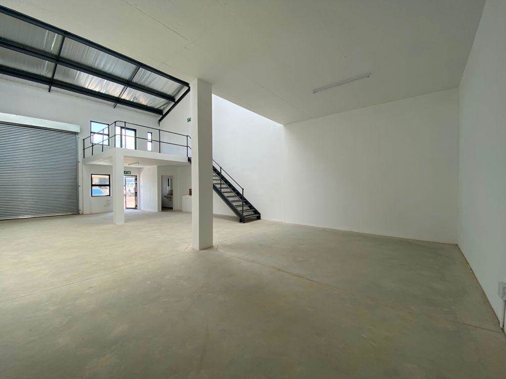 147  m² Industrial space in Barbeque Downs photo number 8