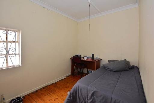 9 Bed House in Parow Central photo number 15