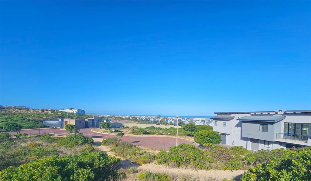 780 m² Land available in Stilbaai photo number 5