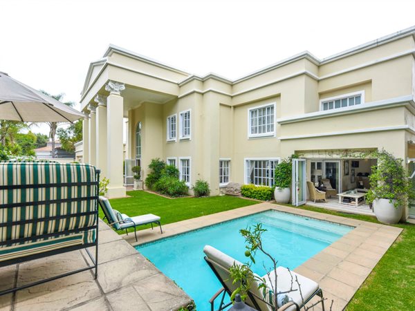 5 Bed House in Dainfern Golf Estate