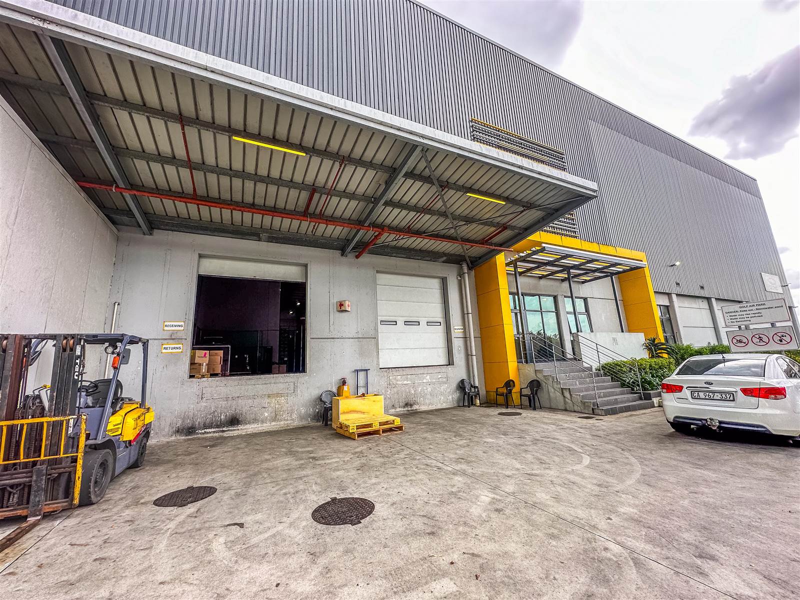 3213  m² Industrial space in Airport Industria photo number 6
