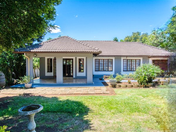 3 Bedroom House 3 Bedroom House