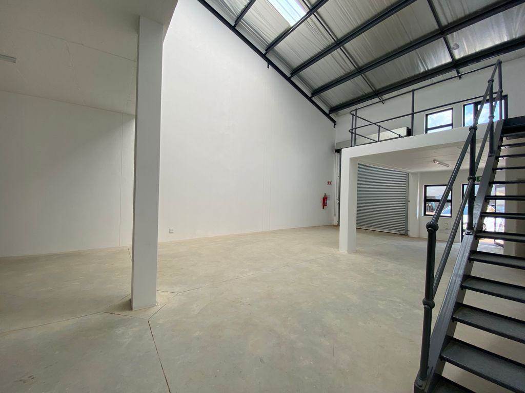 147  m² Industrial space in Barbeque Downs photo number 8