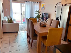 3 Bed Apartment in Rietondale