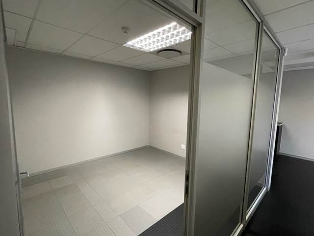 110  m² Commercial space in Irene photo number 4