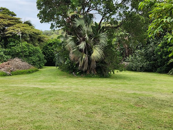 1712 m² Land available in Port Edward