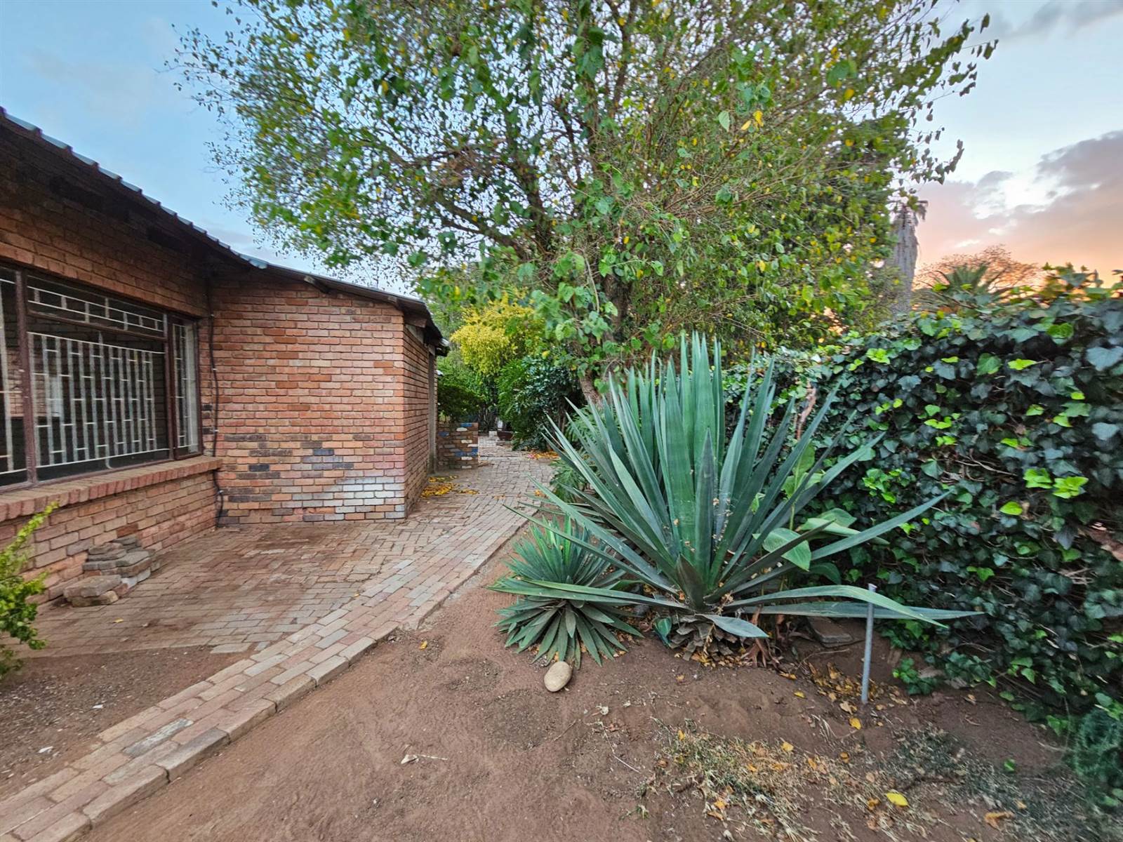 2 Bed House in Polokwane Central photo number 15
