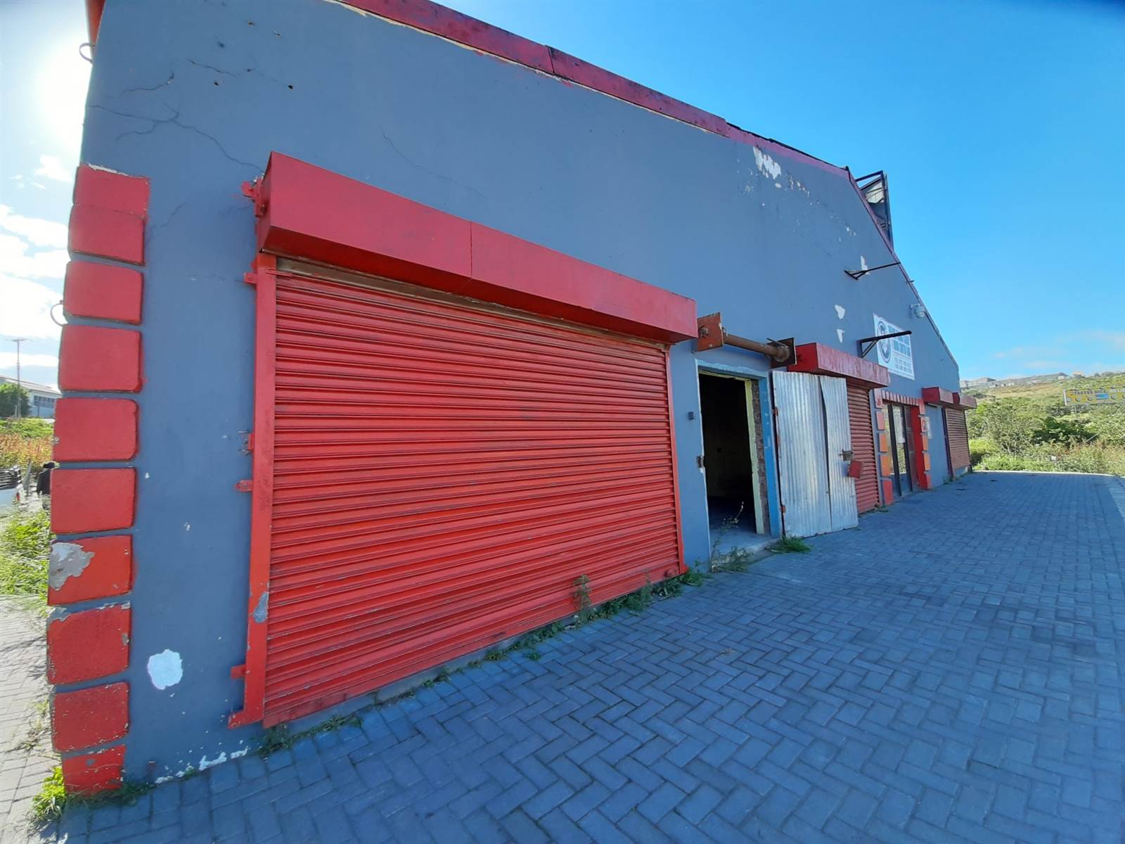 516  m² Commercial space in Mdantsane photo number 4