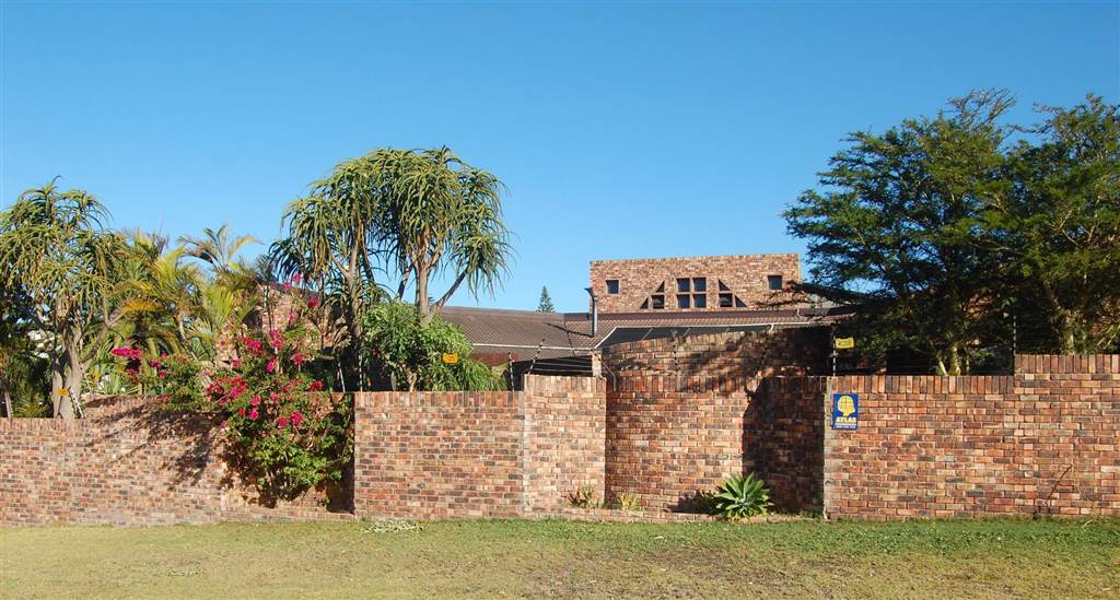 4 Bed House in Humewood photo number 27