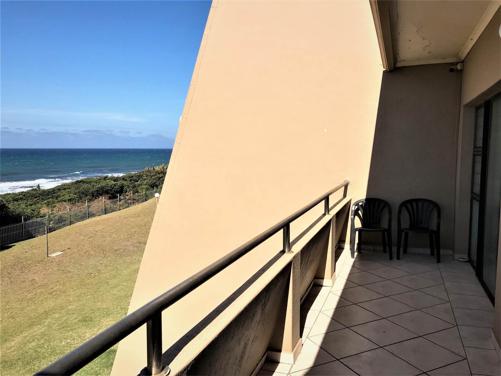 3 Bed Flat in Shelly Beach photo number 17