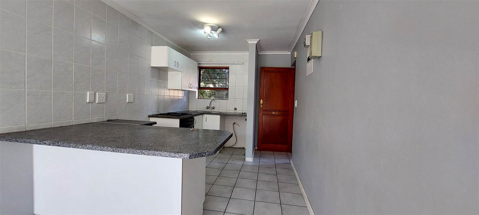 2 Bed Apartment in Paarl photo number 12