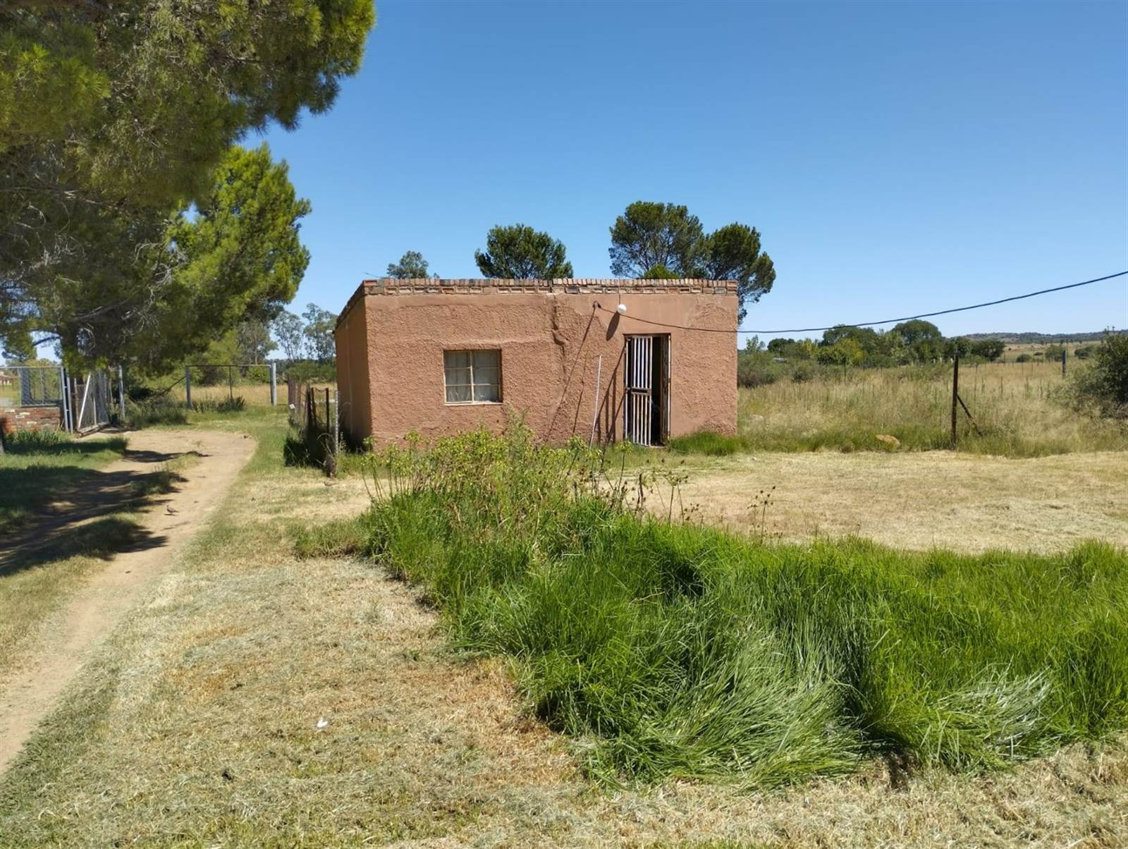 2 Bed House in Bloemfontein Farms photo number 5